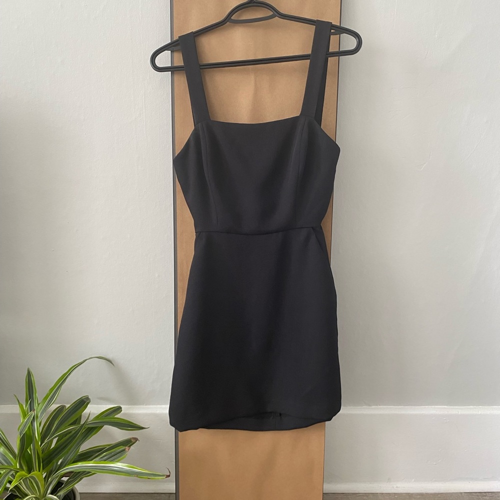 Xs black Wilfred dress